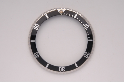 Bezel Set | Submariner 5512 | White Triangle Pearl | B4